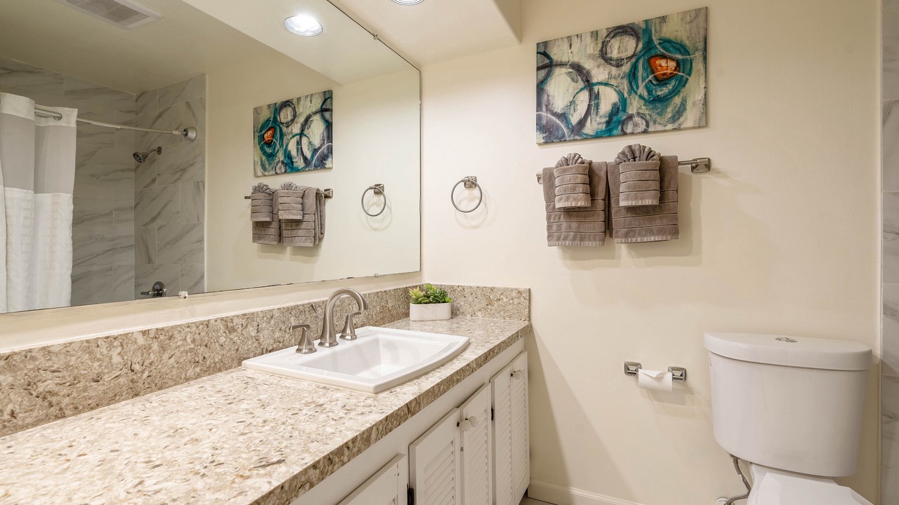Photo of Bathroom in Nawiliwili