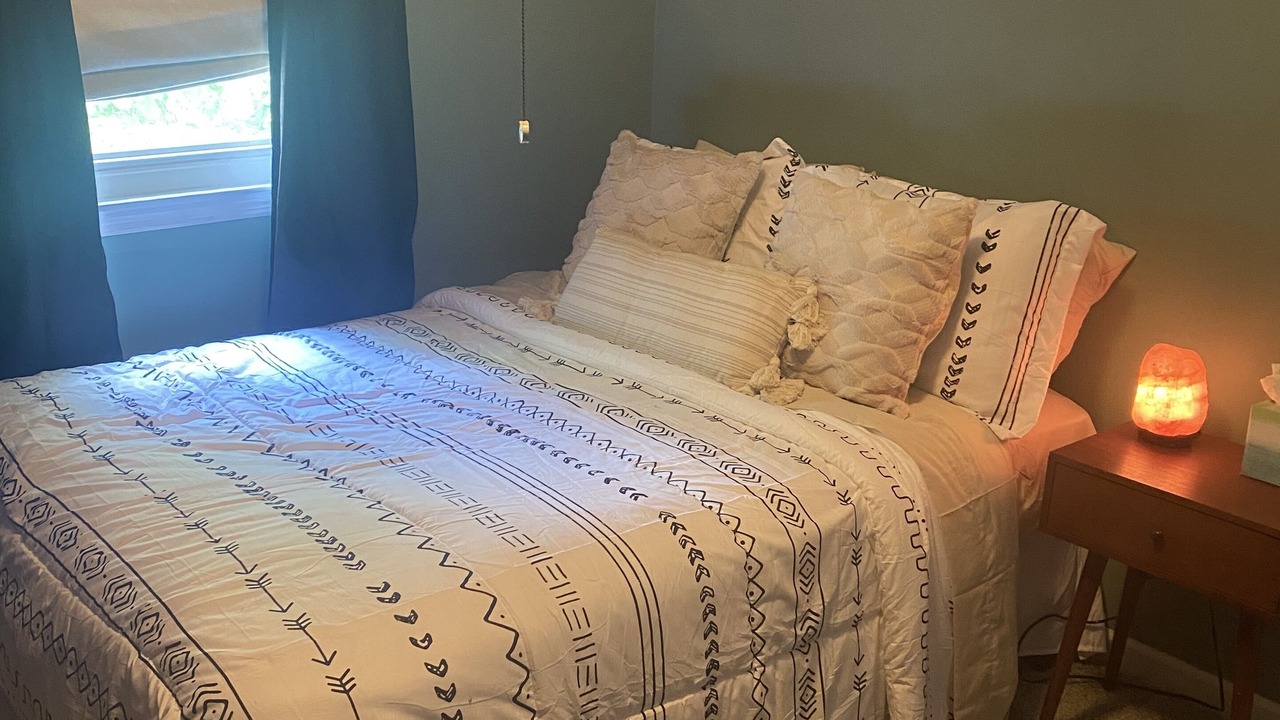 Photo of Bedroom in Town Center