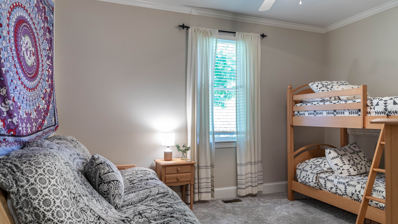 Photo of Bedroom in Eatonton