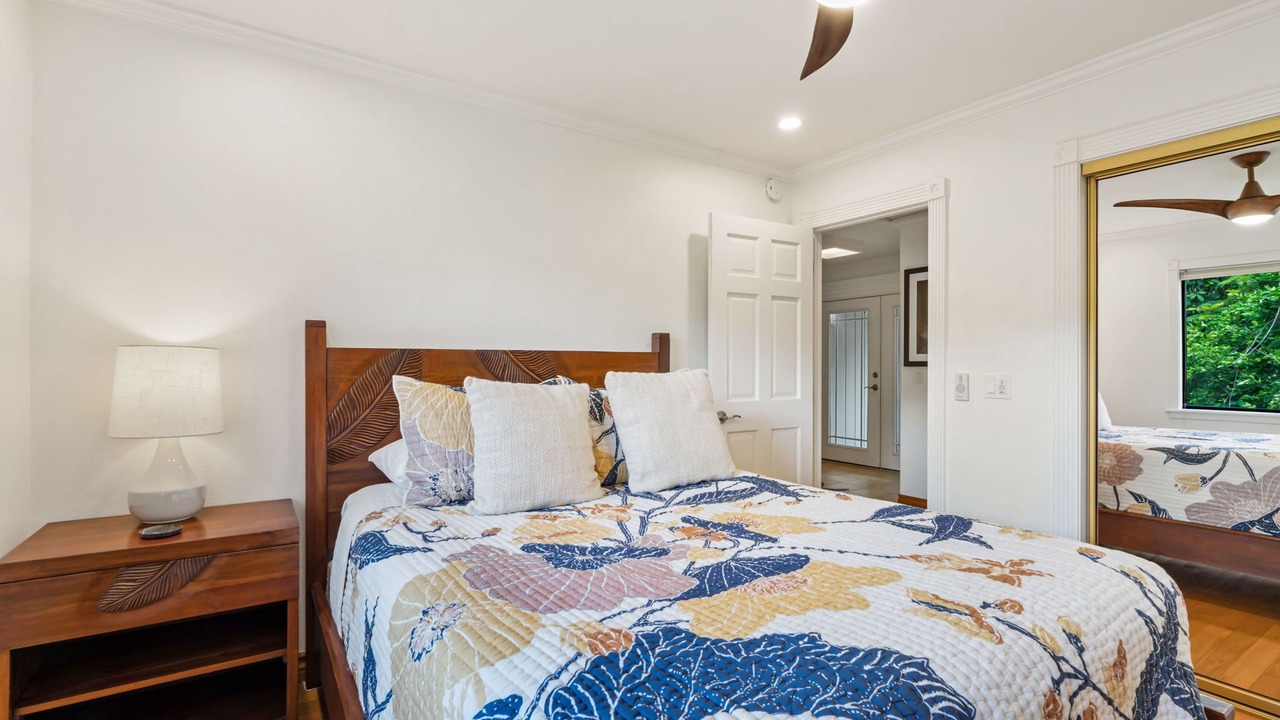 Photo of Bedroom in Kalihiwai
