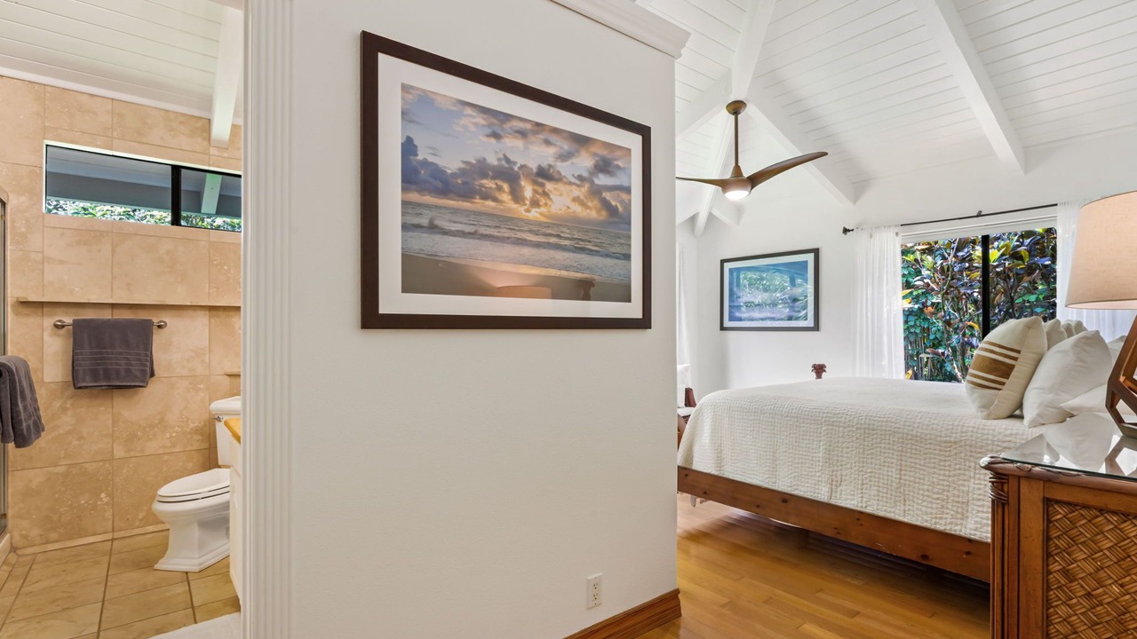Photo of Bathroom in Kalihiwai