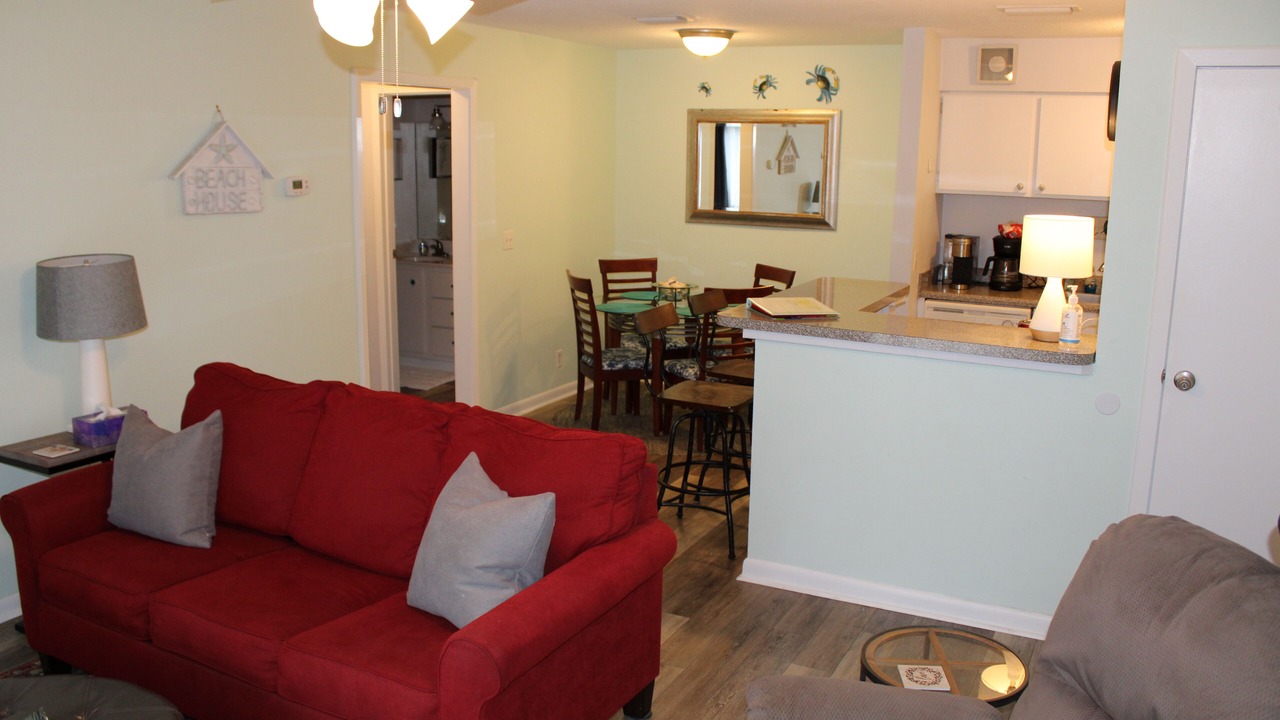 Photo of Livingroom in Demere Park