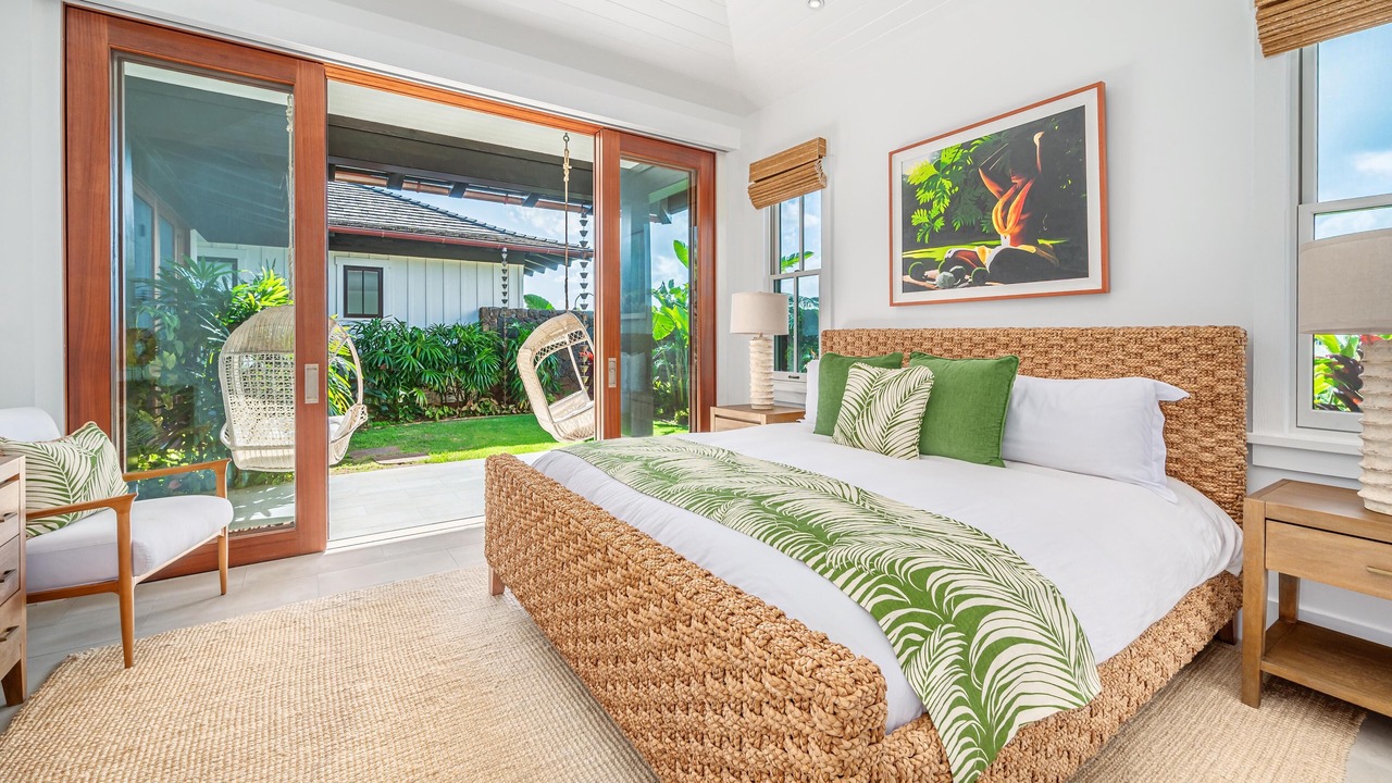 Photo of Bedroom in Poipu