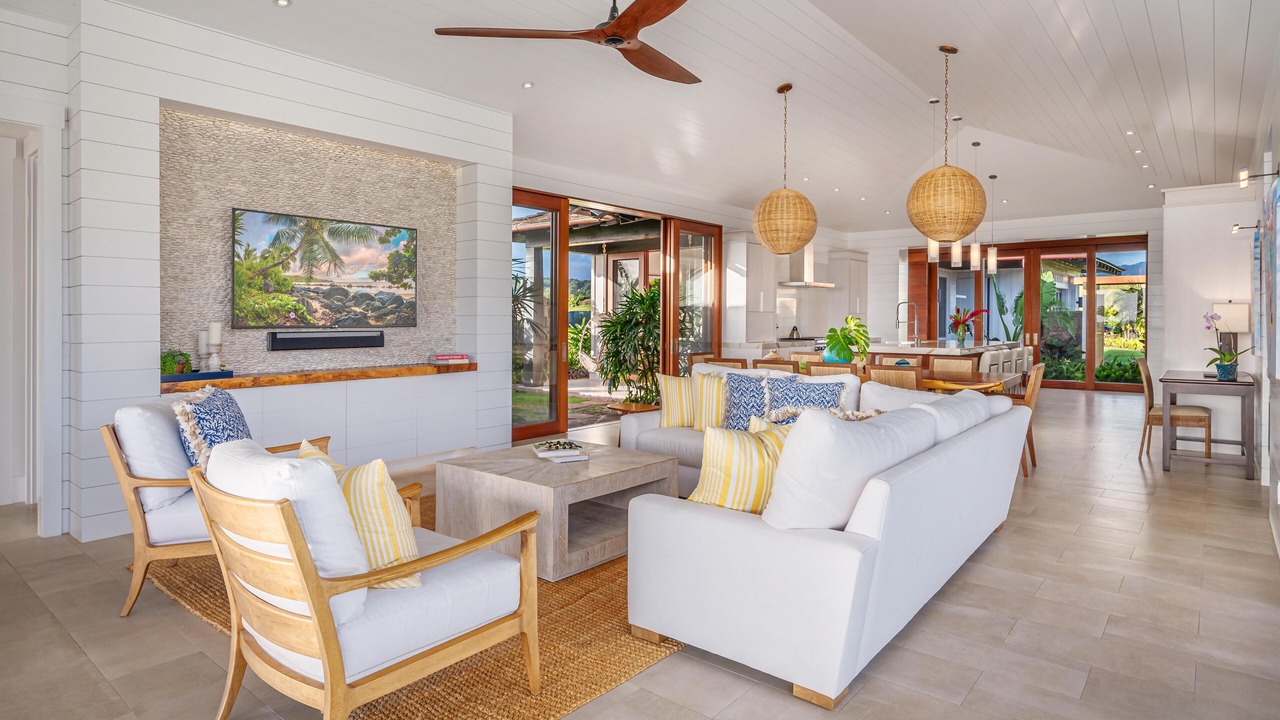 Photo of Livingroom in Poipu