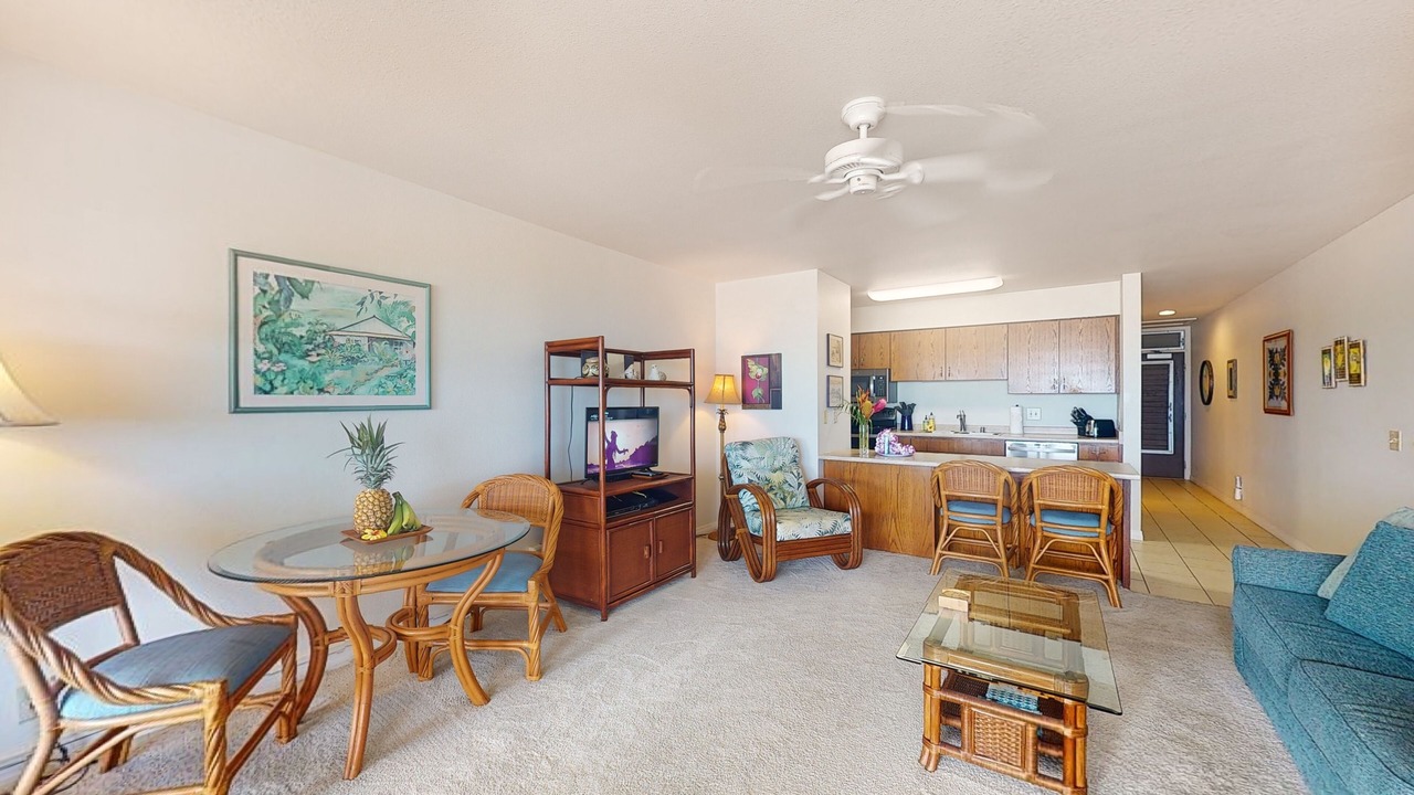 Photo of Livingroom in Wailua House Lots
