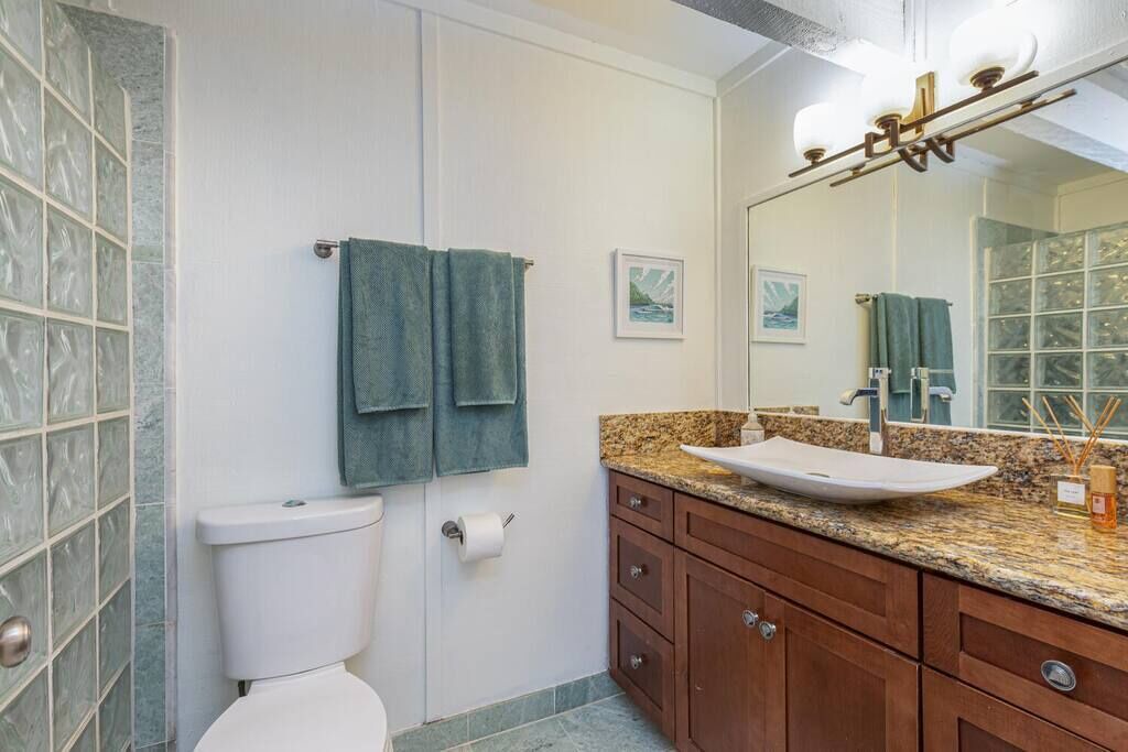 Photo of Bathroom in Princeville