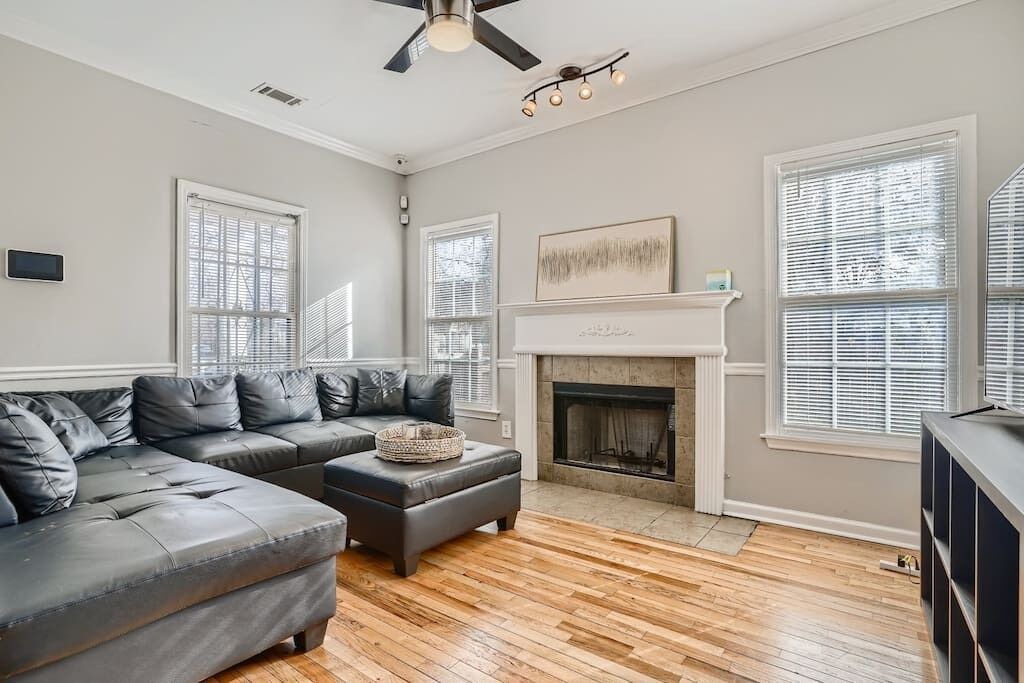 Photo of Livingroom in Pittsburgh