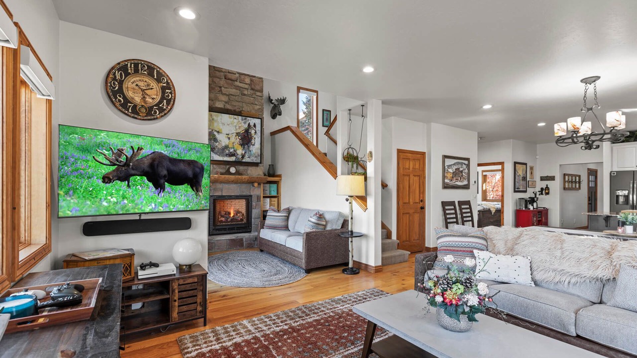 Photo of Livingroom in Bear Hollow Village