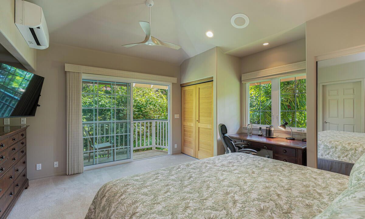 Photo of Bedroom in Wainiha