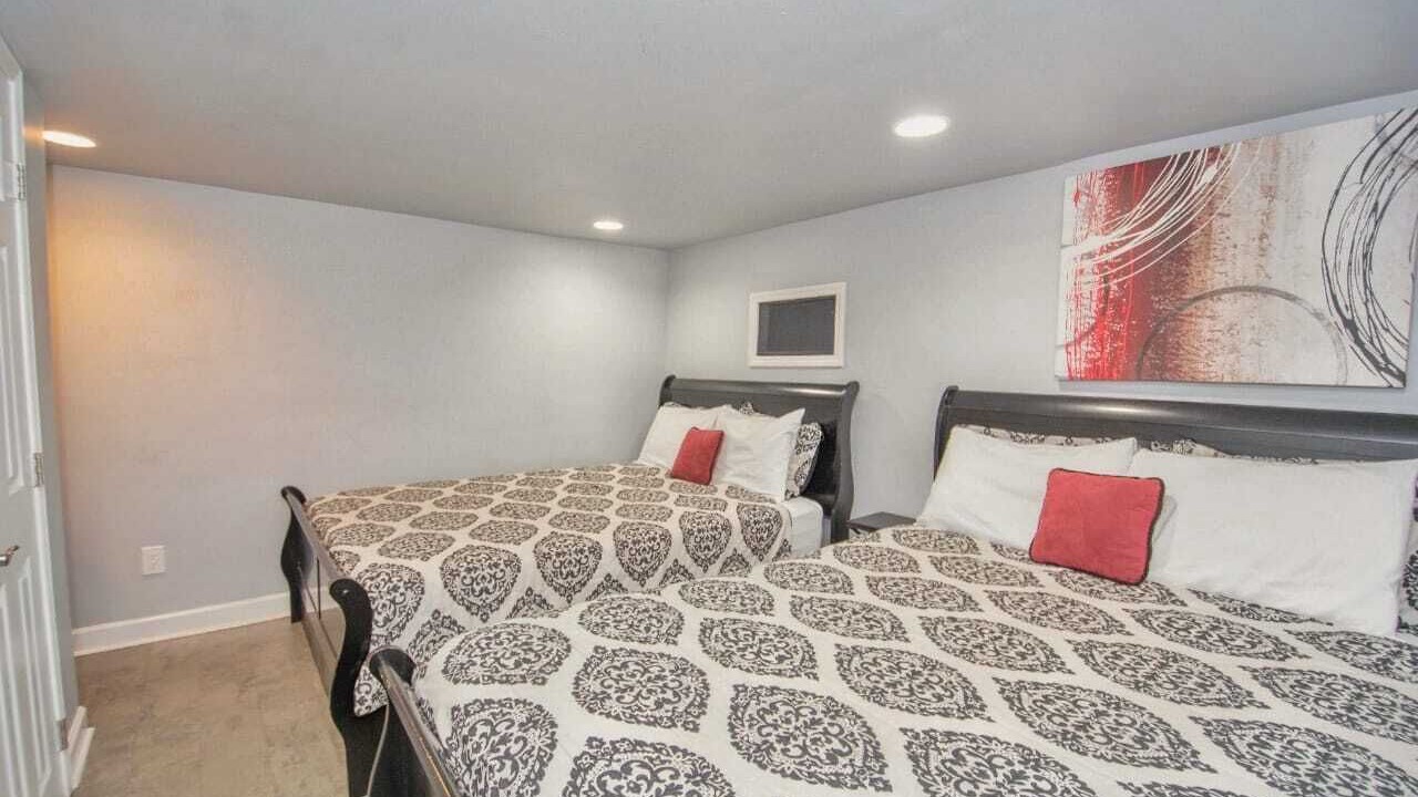Photo of Bedroom in Collier Heights