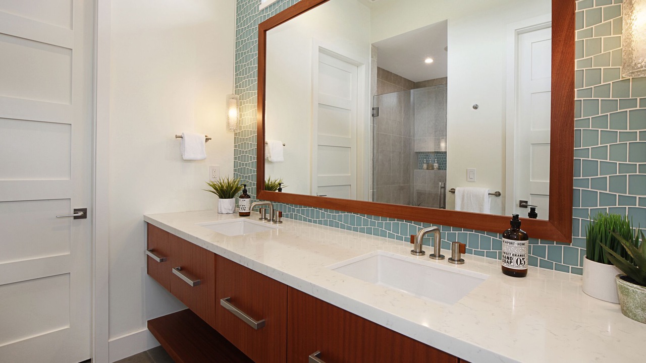 Photo of Bathroom in Poipu