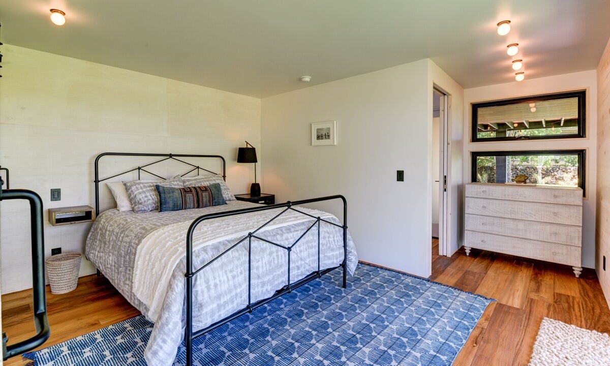 Photo of Bedroom in Wainiha