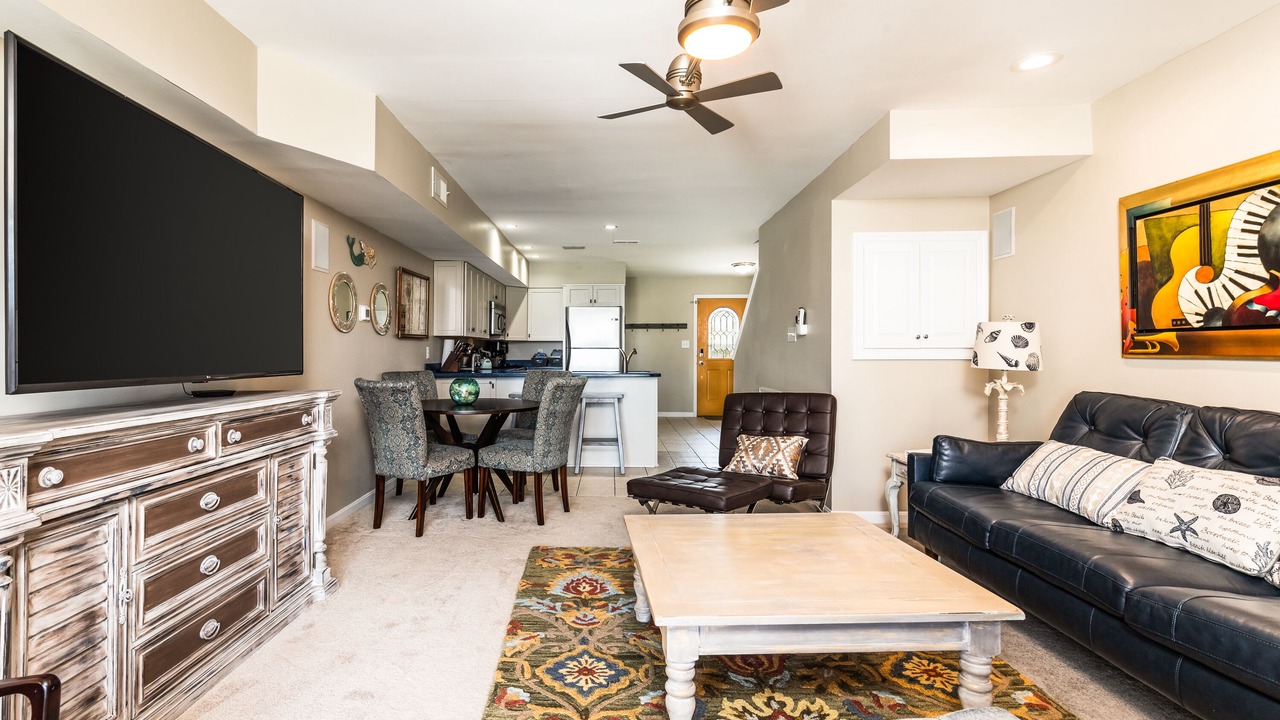 Photo of Livingroom in North Ocean City