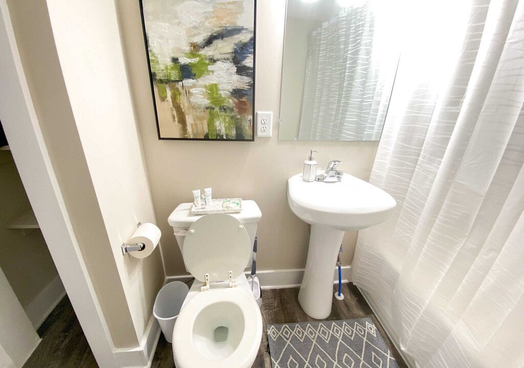 Photo of Bathroom in South Tuxedo Park