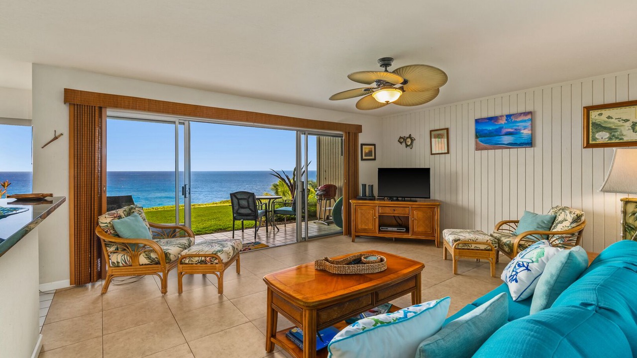 Photo of Livingroom in Princeville