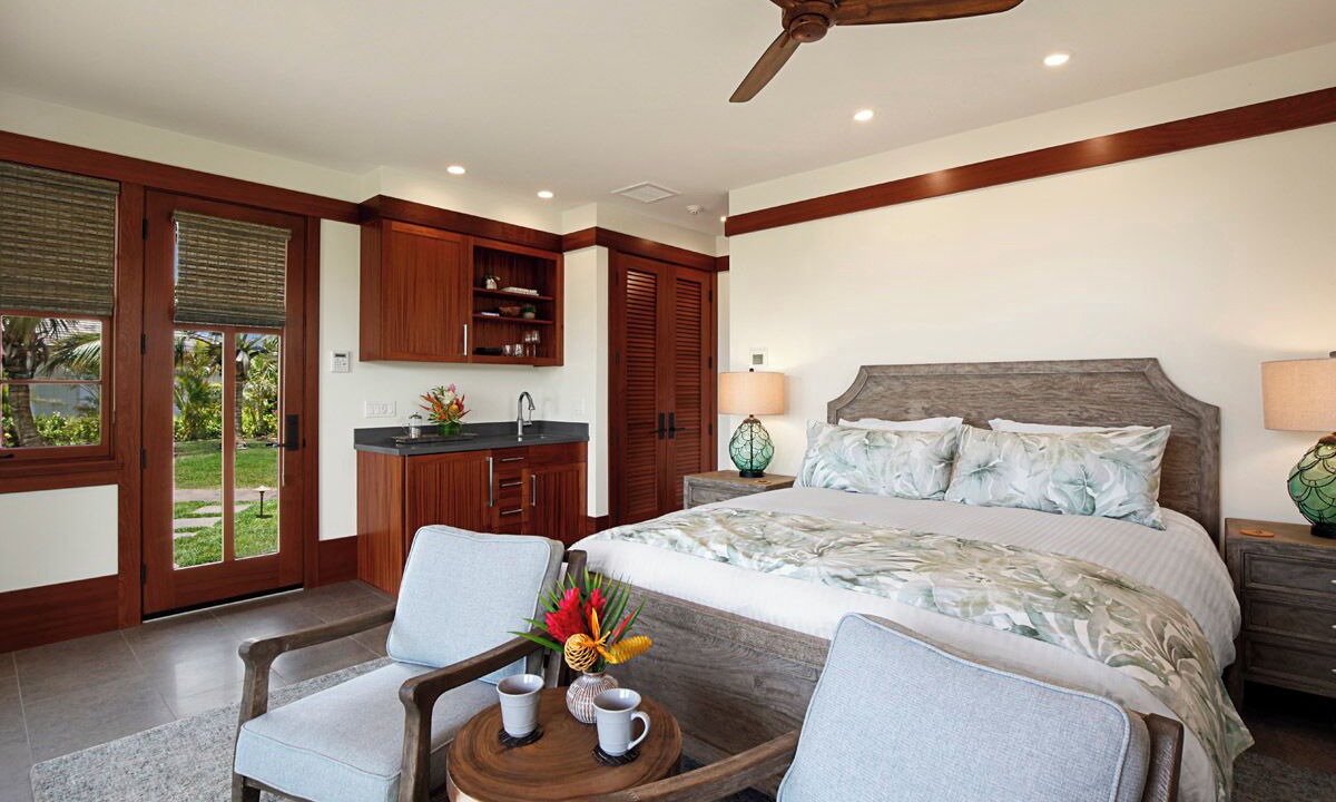 Photo of Bedroom in Poipu