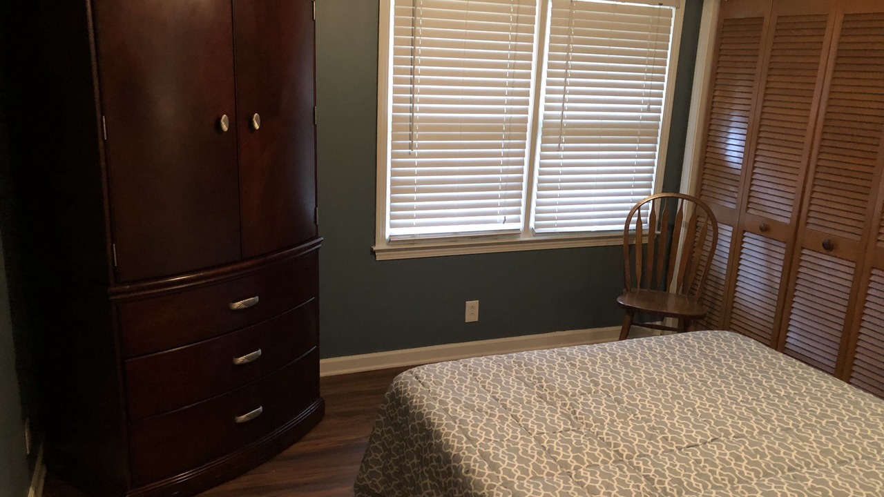 Photo of Bedroom in Lilburn
