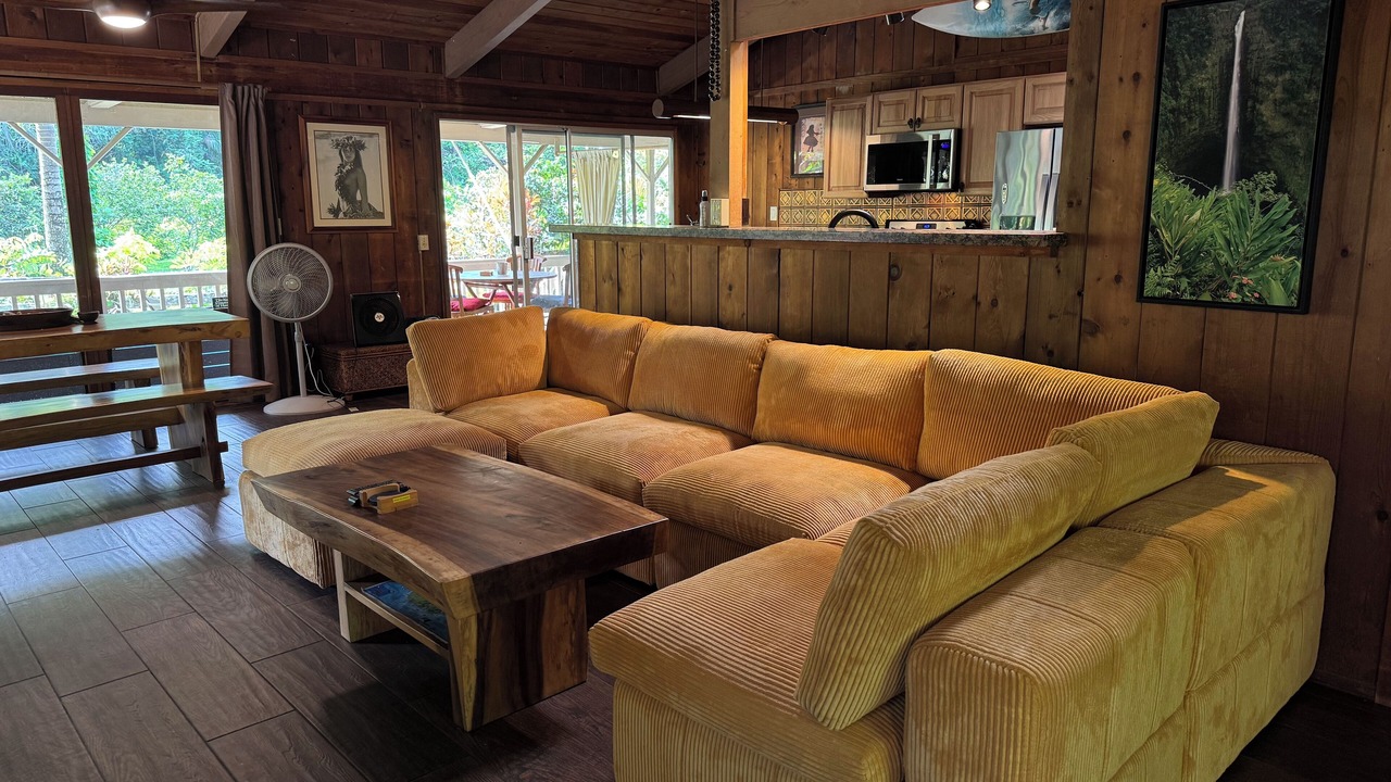 Photo of Livingroom in Wainiha