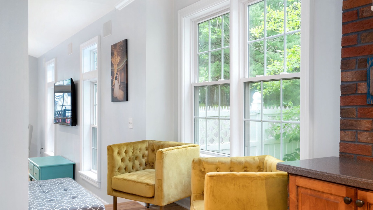 Photo of Livingroom in Geyser Crest