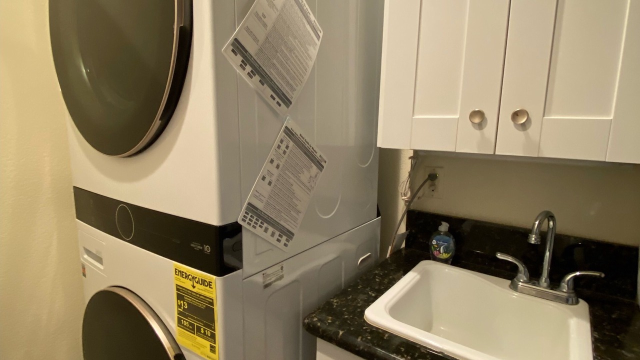 Photo of Bathroom in Queen Emmas Bluffs
