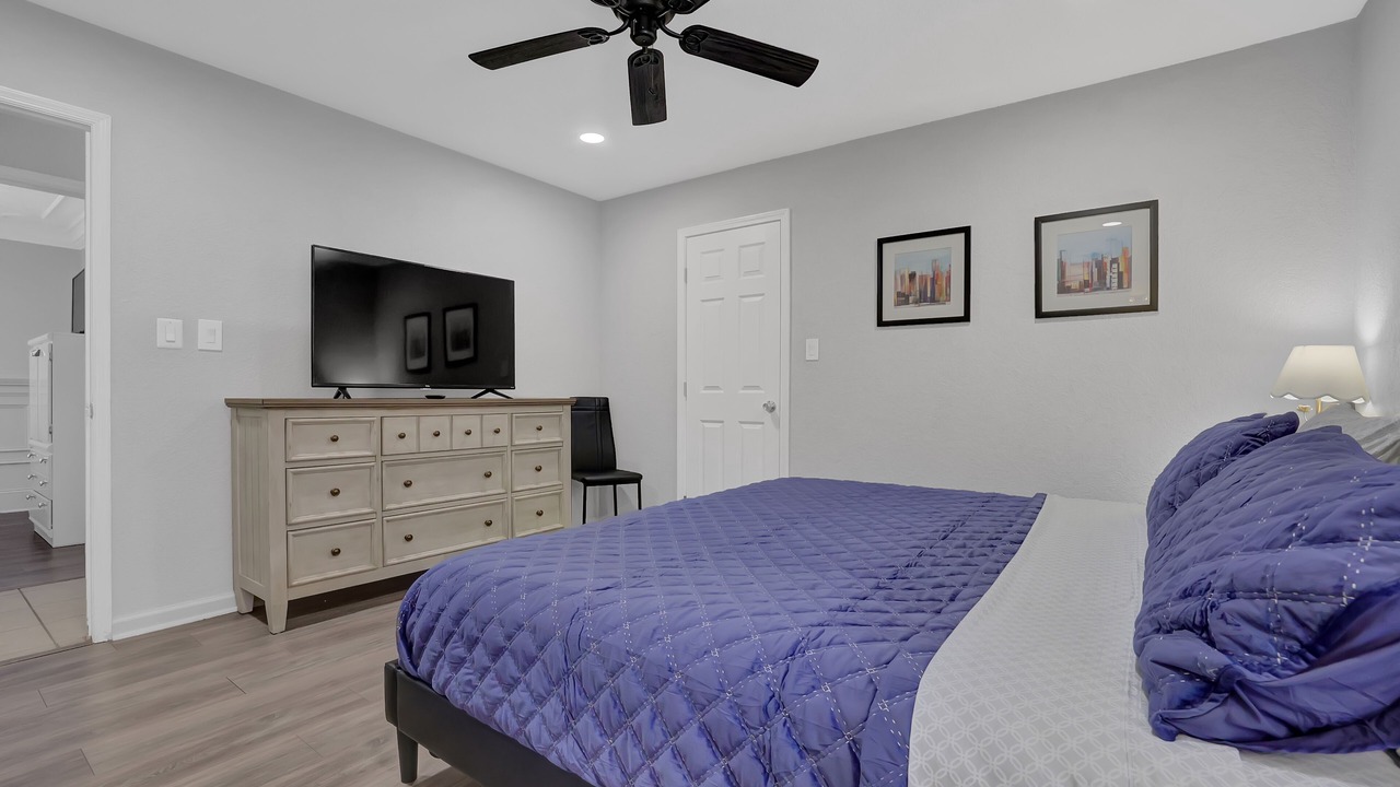 Photo of Bedroom in Norcross