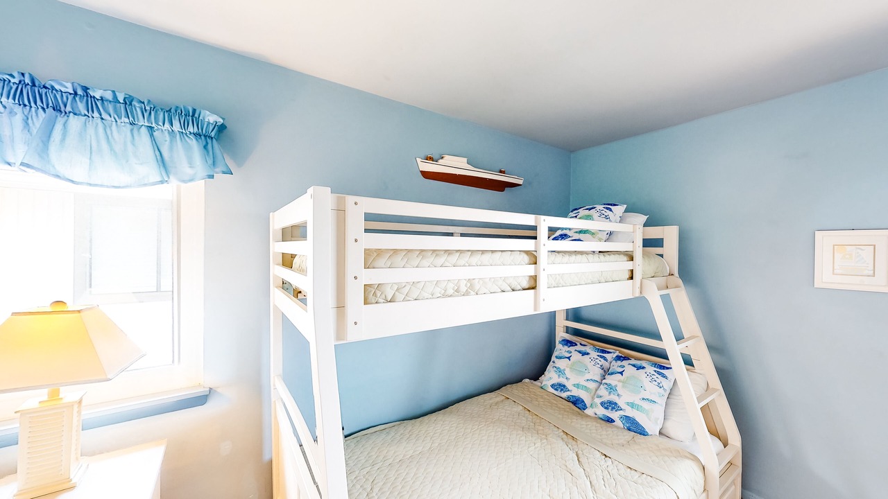 Photo of Bedroom in North Ocean City