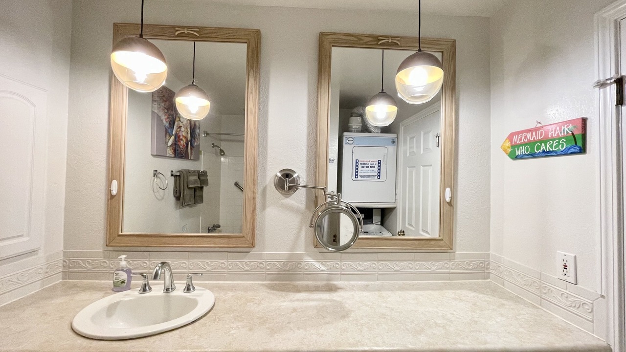 Photo of Bathroom in Nawiliwili