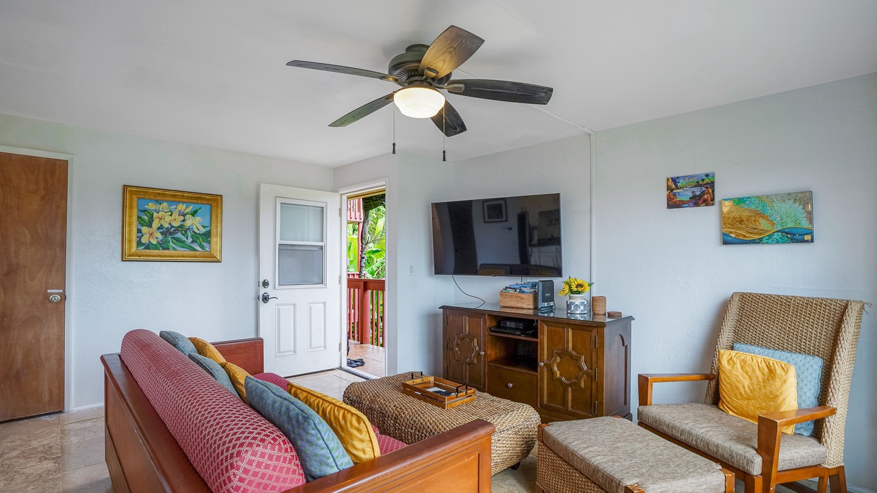 Photo of Livingroom in Poipu