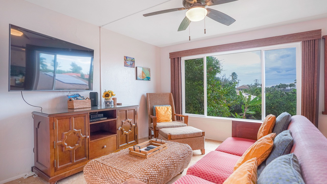 Photo of Livingroom in Poipu
