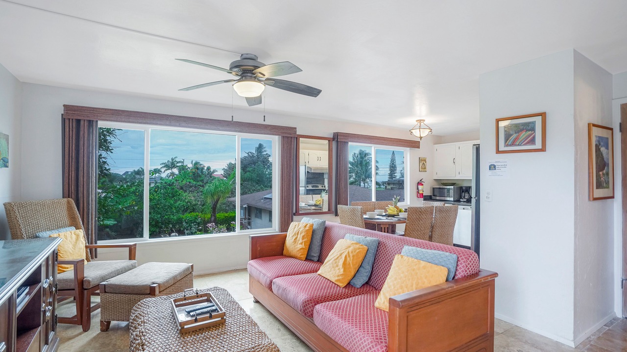Photo of Livingroom in Poipu
