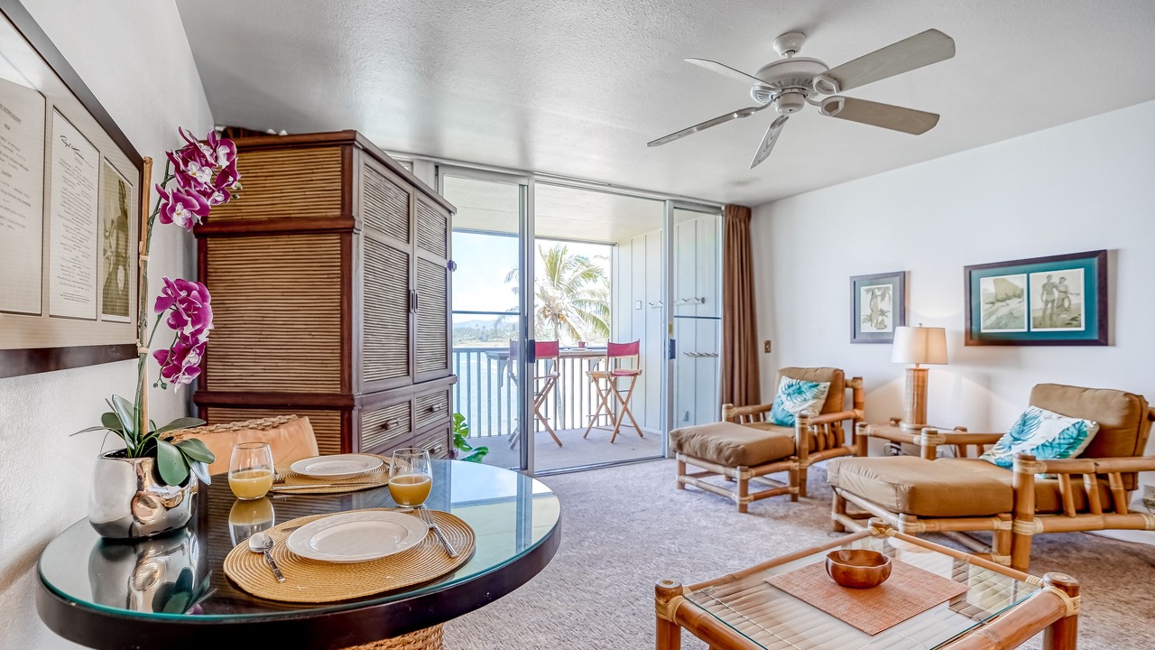 Photo of Livingroom in Wailua House Lots