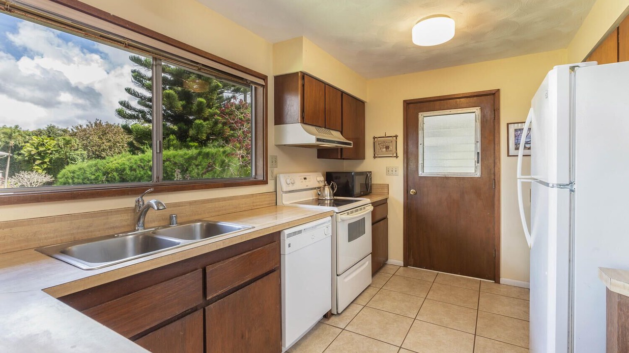 Photo of Kitchen in Hanalei Palms