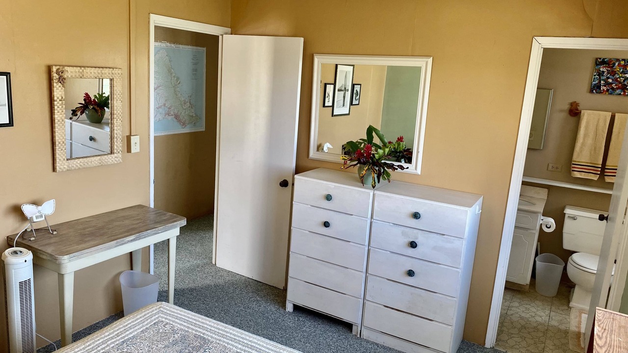 Photo of Bedroom in Makaha
