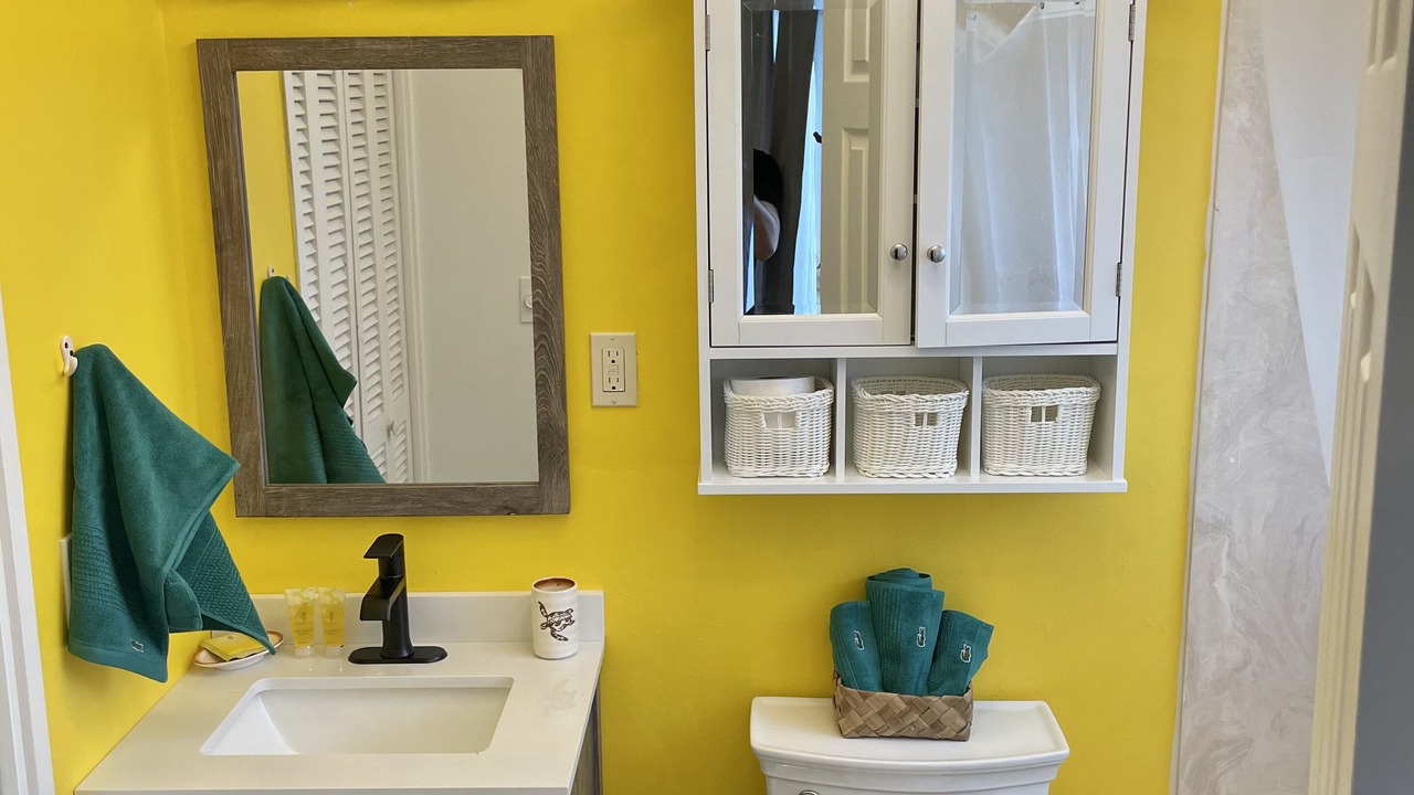 Photo of Bathroom in Makaha