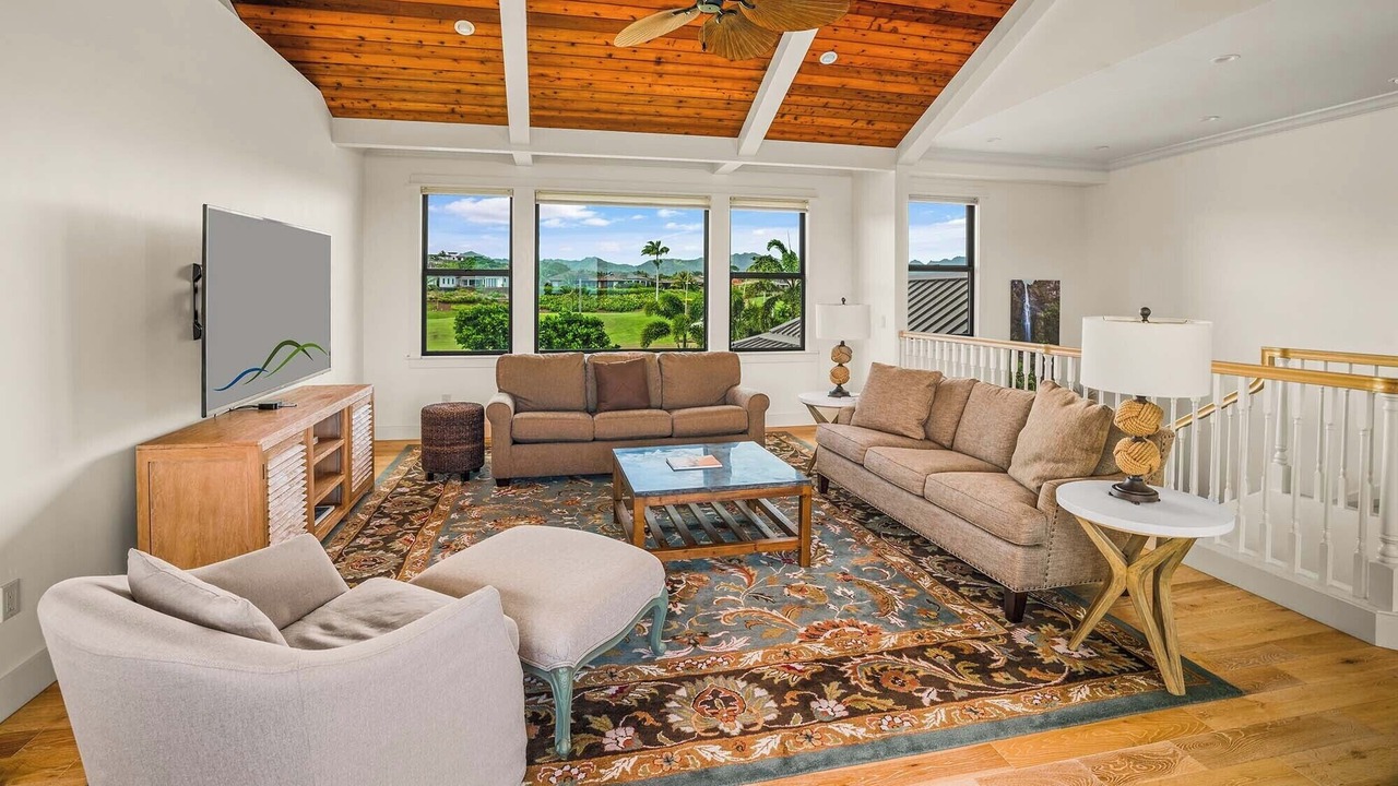 Photo of Bedroom in Poipu