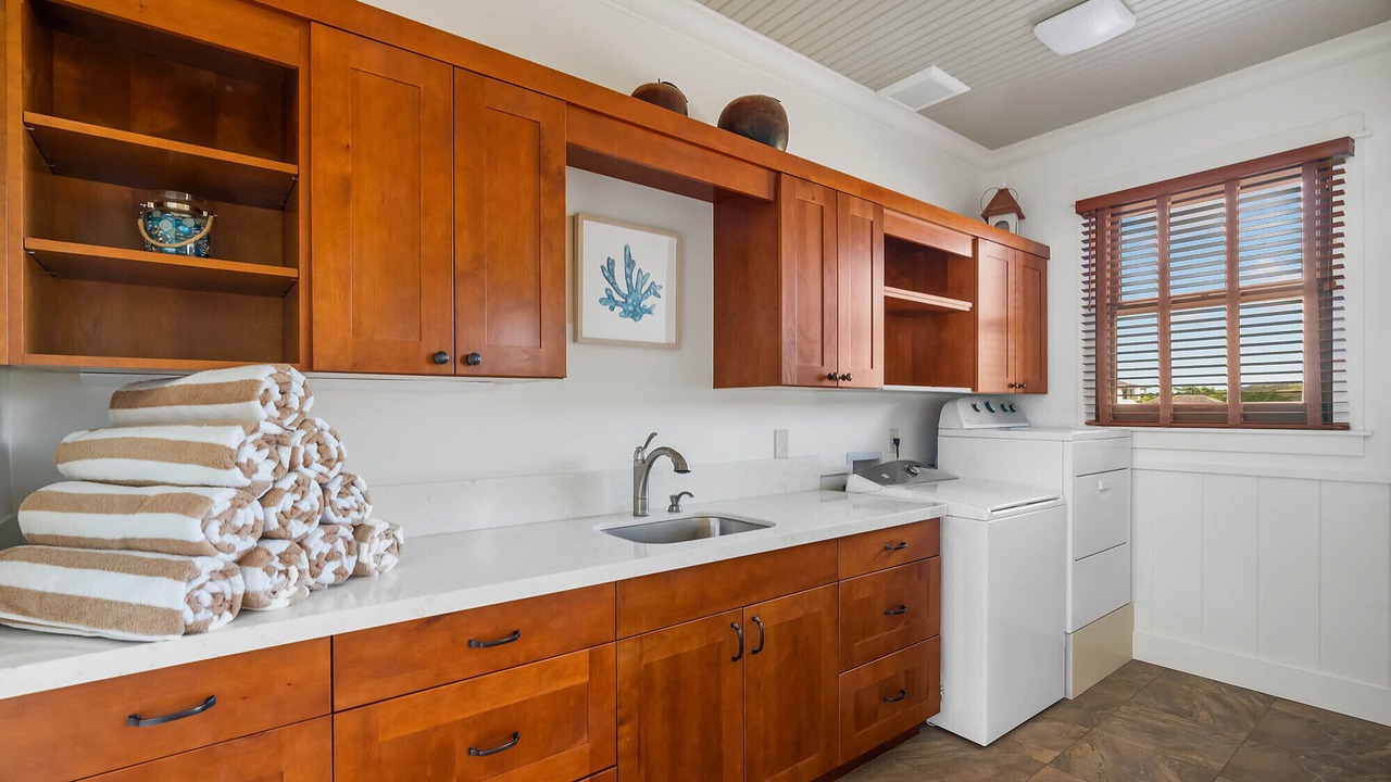 Photo of Bedroom in Poipu