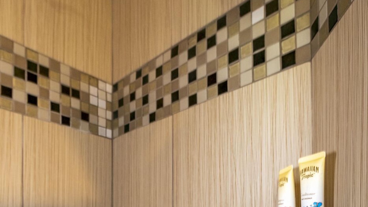 Photo of Bathroom in Wainiha