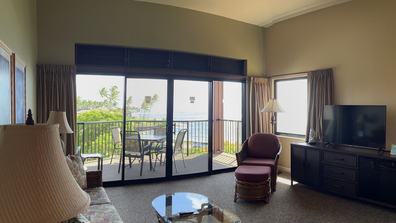 Photo of Livingroom in Poipu