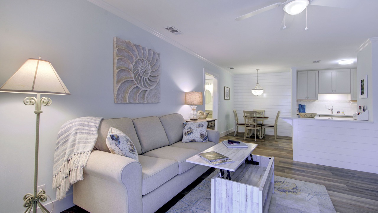 Photo of Livingroom in Demere Park