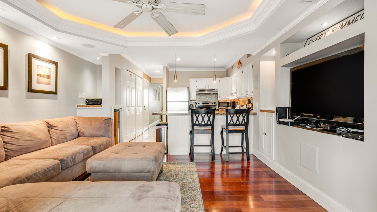 Photo of Livingroom in North Ocean City