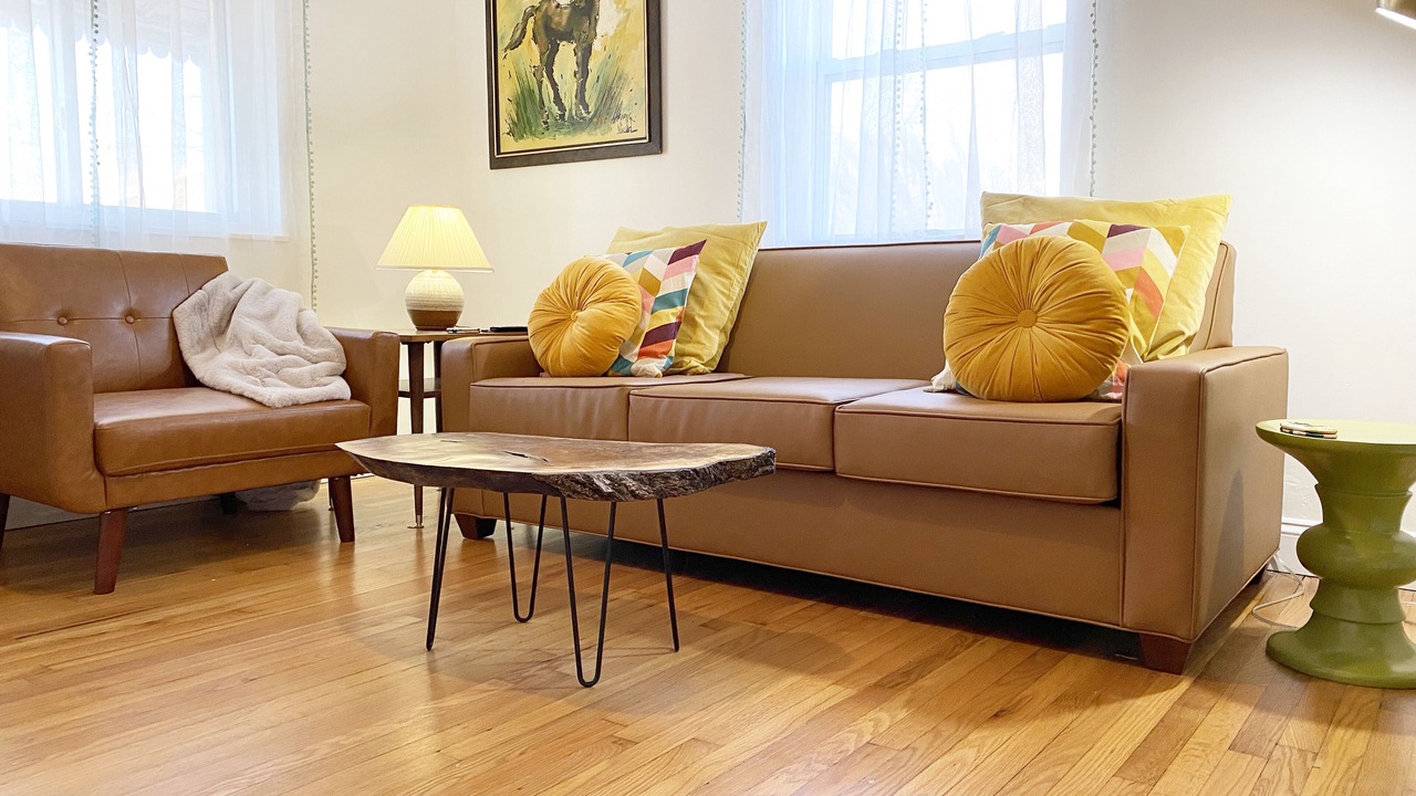 Photo of Livingroom in Lindenwood Park