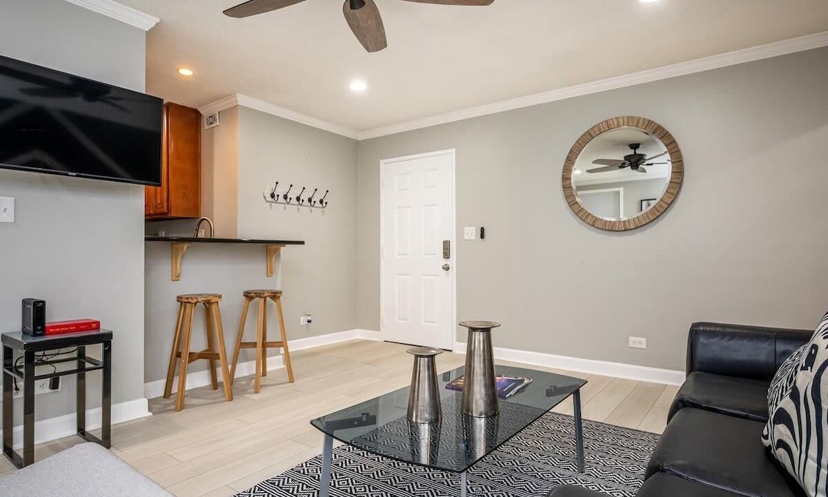 Photo of Livingroom in Downtown Atlanta