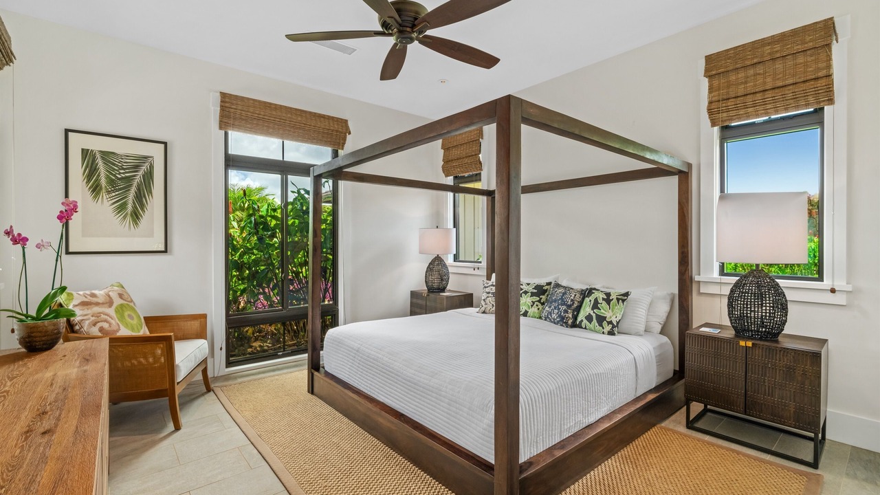 Photo of Bedroom in Poipu