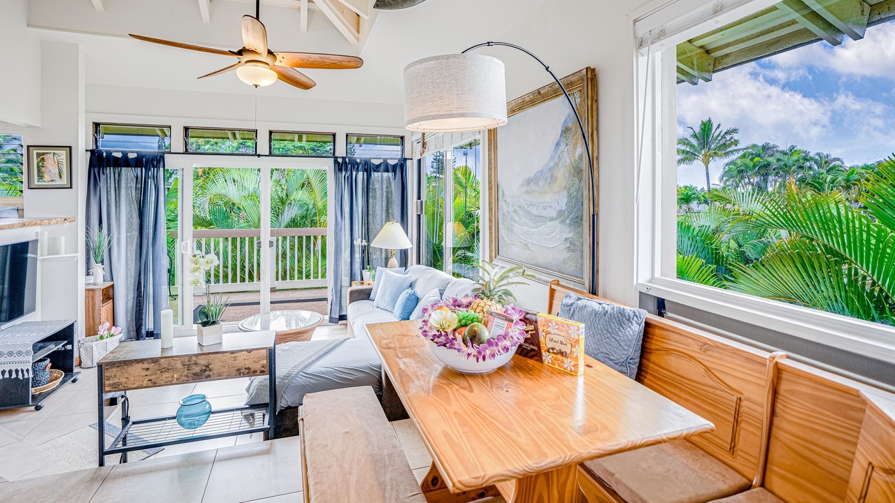 Photo of Livingroom in Princeville