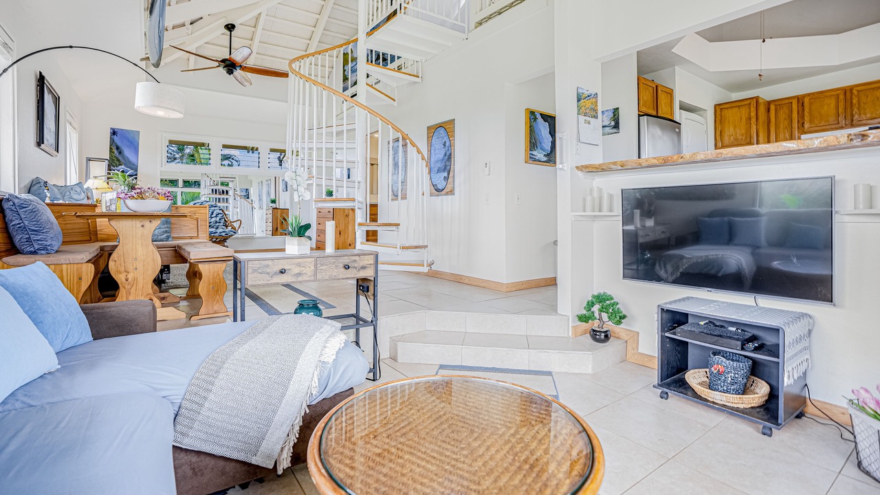 Photo of Livingroom in Princeville
