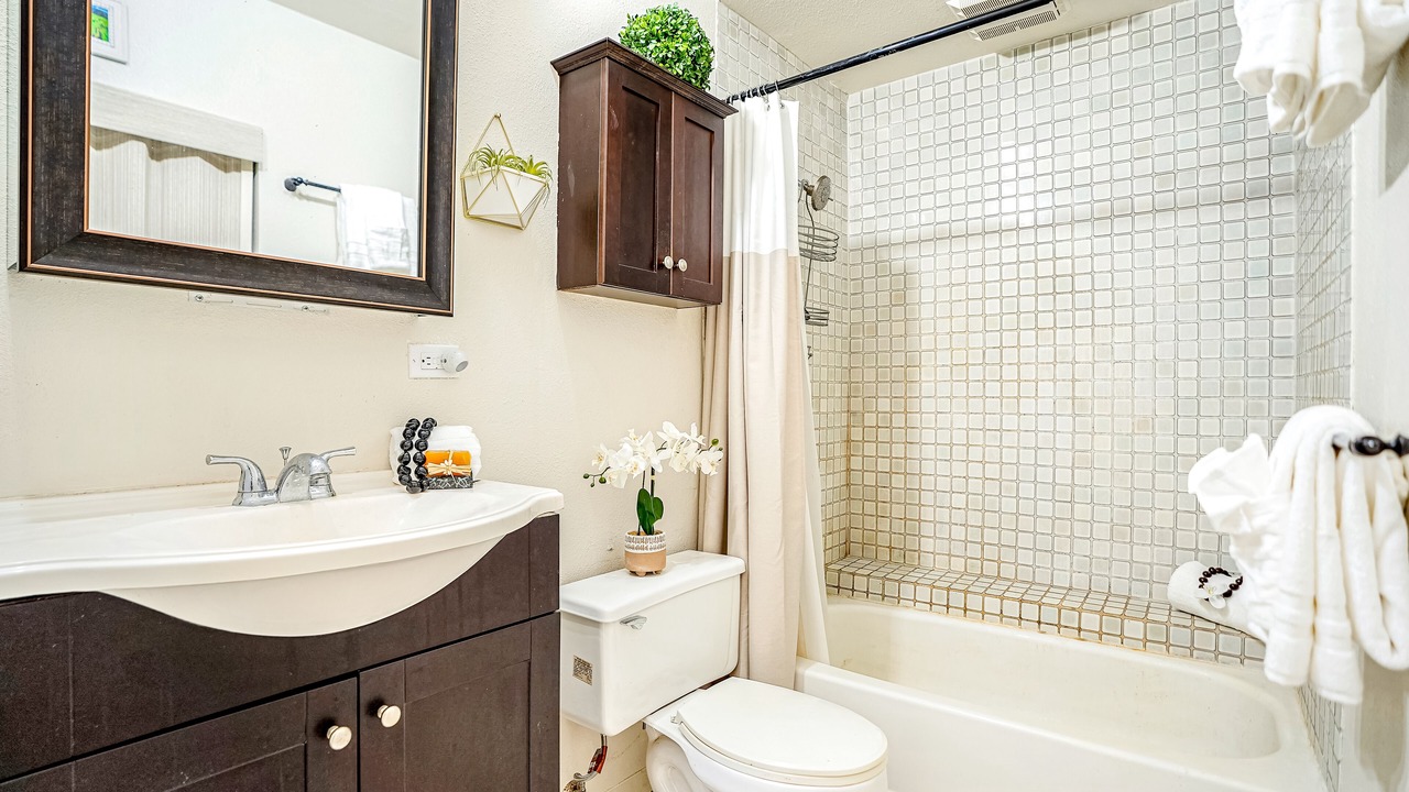 Photo of Bathroom in Princeville