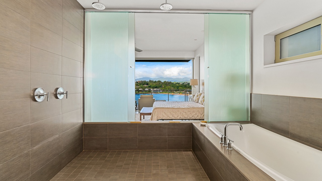 Photo of Bathroom in Lihue