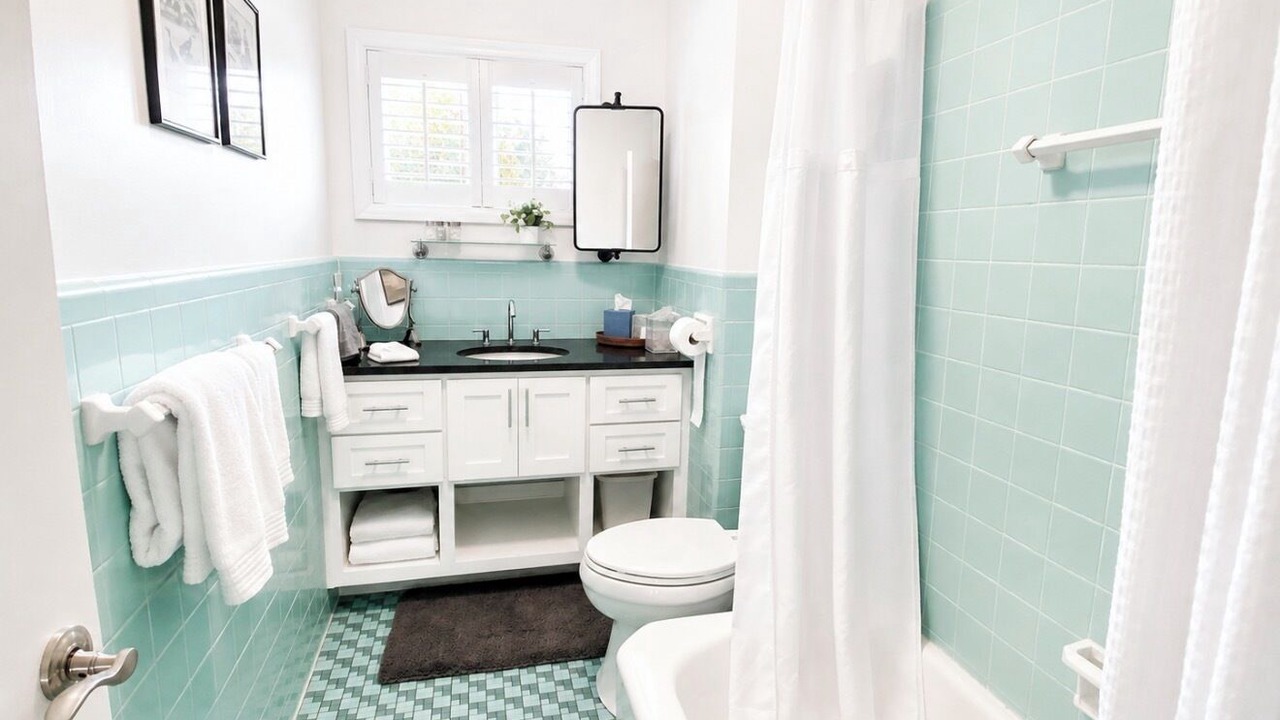 Photo of Bathroom in Saint Simons Heights