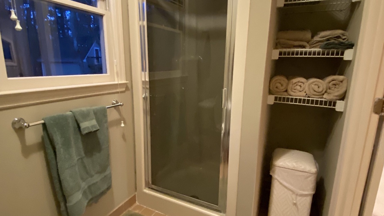 Photo of Bathroom in Eatonton