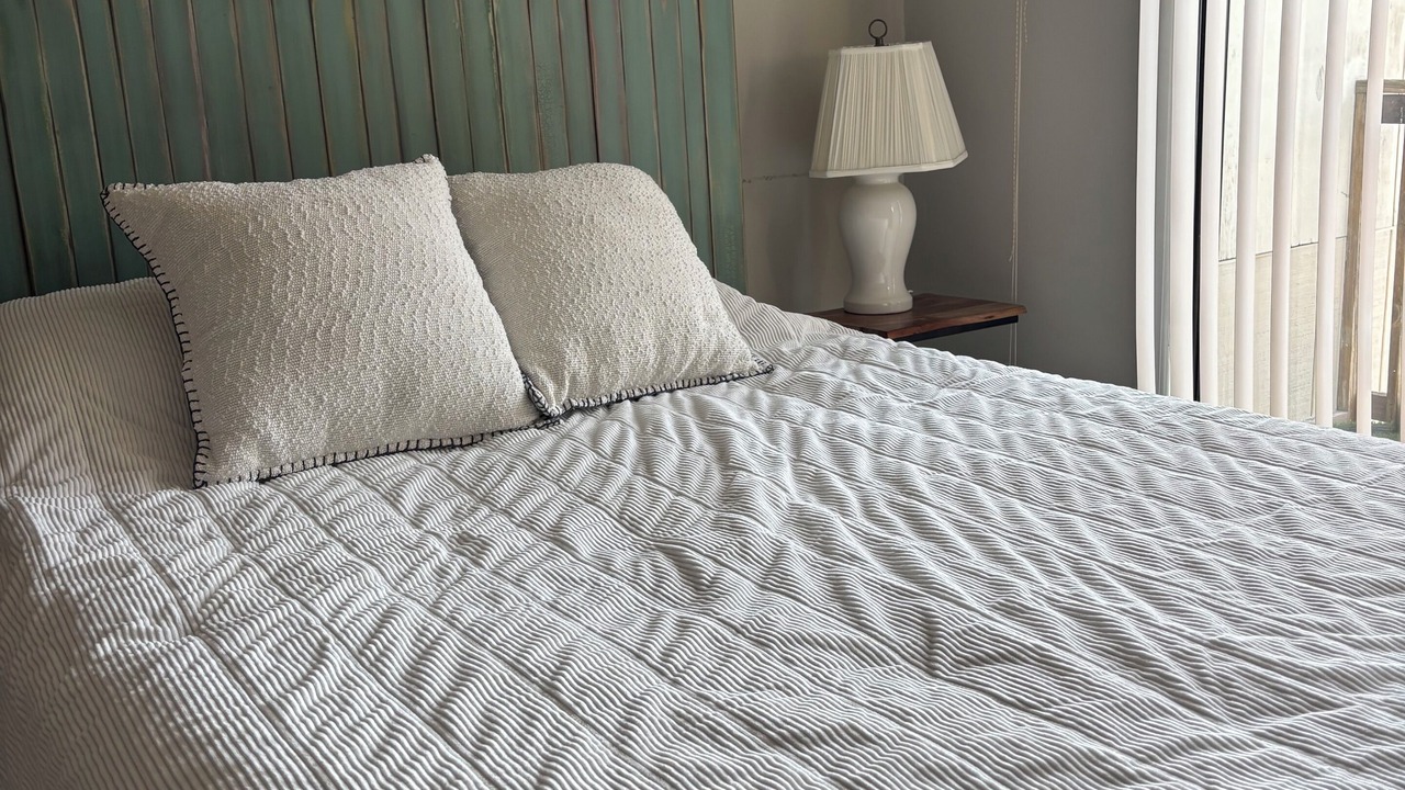 Photo of Bedroom in Caine Woods